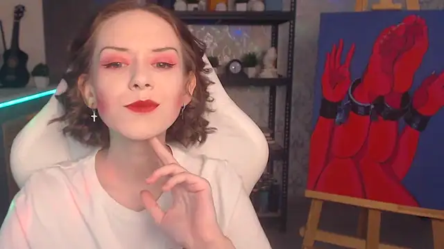 FascinatingEyess online show from September 11, 2025, 6:30 pm