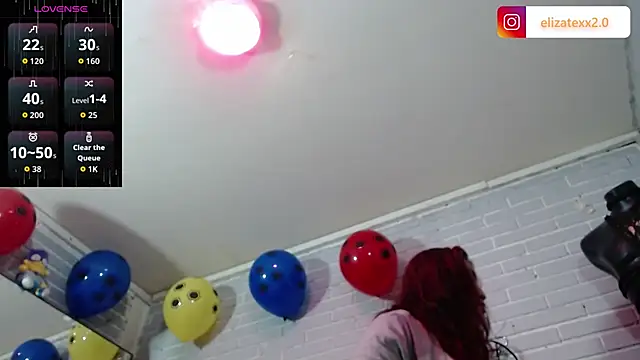 elizatexx online show from June 8, 2026, 7:03 pm