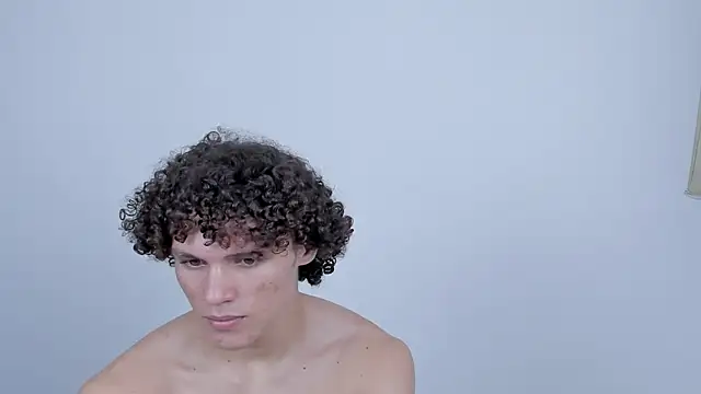 laurent nova online show from March 16, 2025, 10:20 pm