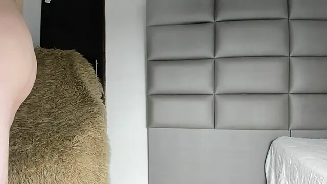 dereksmith2 online show from March 26, 2026, 9:53 pm