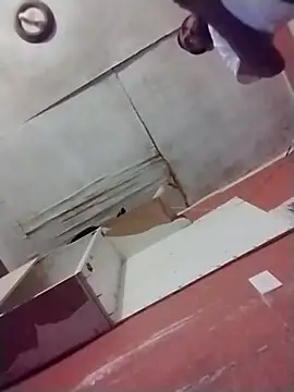 Snapshot of brownfeet chatting on December 25, 2024, 2:35 am brownfeet online show from December 25, 2024, 2:35 am