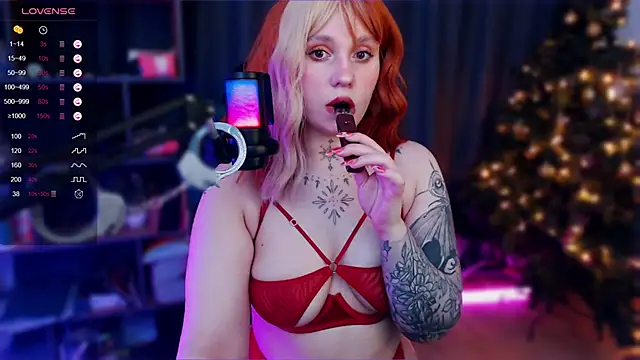 The Full Red Moon online show from December 29, 2024, 11:40 am