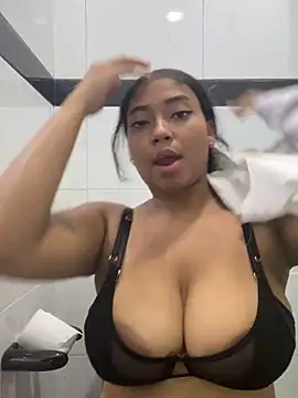 Snapshot of belacampbell chatting on January 29, 2025, 6:33 am belacampbell online show from January 29, 2025, 6:33 am