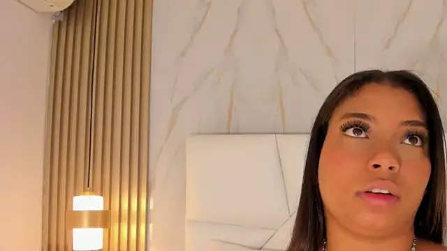 Snapshot of belacampbell chatting on October 24, 2025, 5:37 am belacampbell online show from October 24, 2025, 5:37 am