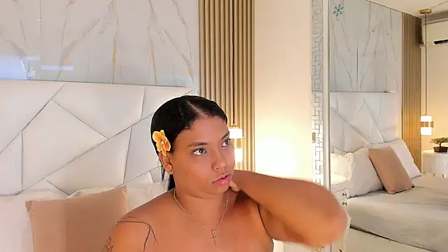 Snapshot of belacampbell chatting on June 2, 2026, 5:53 am belacampbell online show from June 2, 2026, 5:53 am