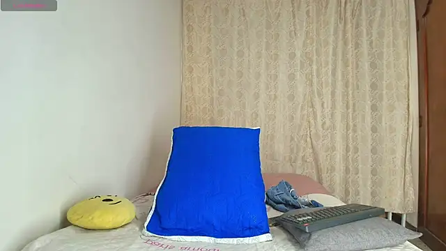 Luciana Ortiz1 online show from March 23, 2026, 6:17 am