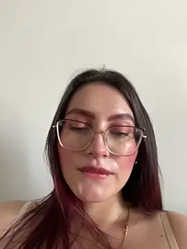 VioletPearson online show from April 11, 2026, 4:11 pm