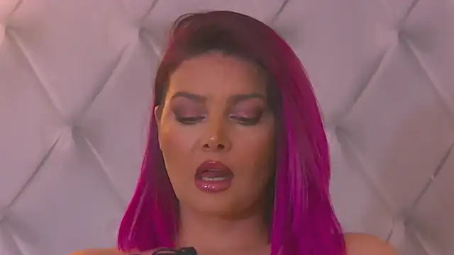 RissaRheys online show from October 26, 2025, 7:42 pm