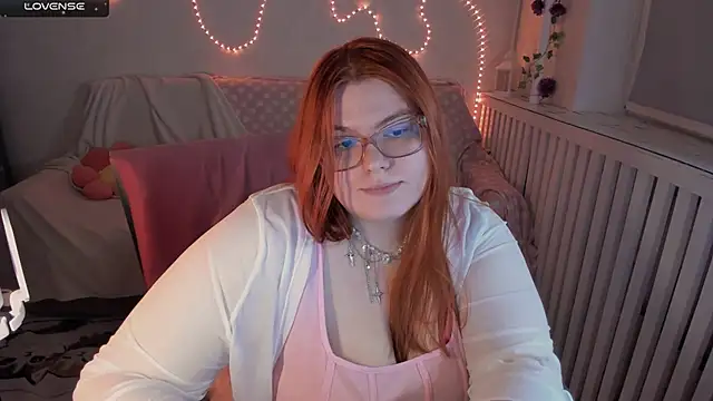 Melissa Purr online show from November 6, 2025, 7:26 pm