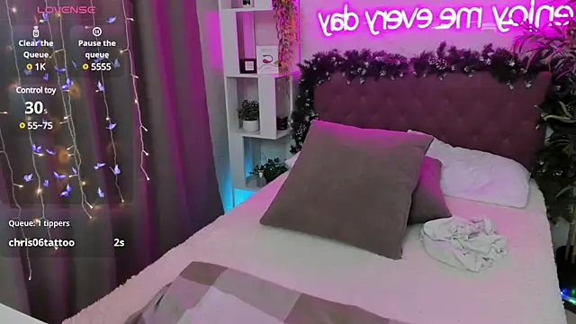 FeralPeach online show from January 26, 2025, 8:57 am