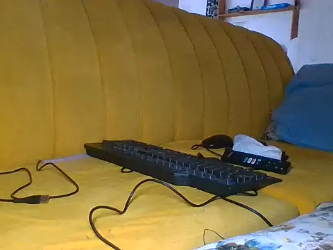 Snapshot of sherry_anne chatting on May 7, 2026, 9:14 am sherry anne online show from May 7, 2026, 9:14 am
