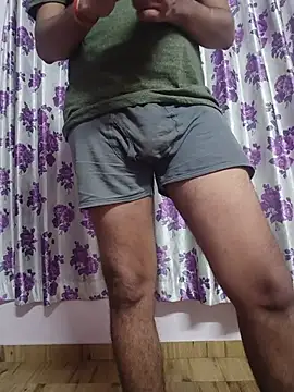 Collegeboywithbigweapan21 online show from July 19, 2026, 4:54 pm