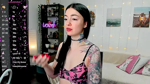 Magic Allie online show from February 6, 2025, 8:13 pm