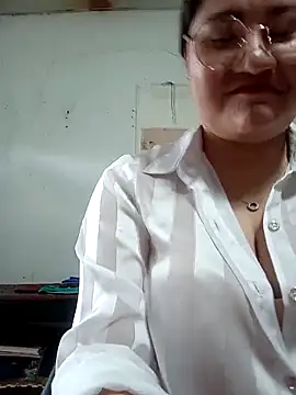 Rose DiDi online show from May 20, 2026, 6:19 am