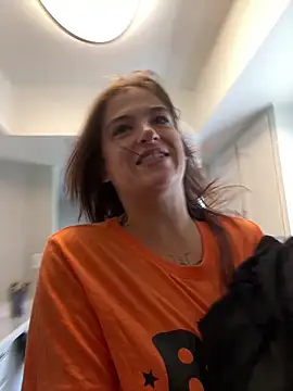 SafeinouterSpace online show from October 31, 2025, 5:58 pm