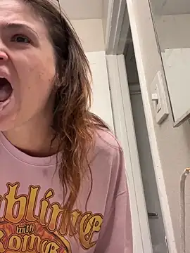 SafeinouterSpace online show from November 9, 2025, 3:05 am