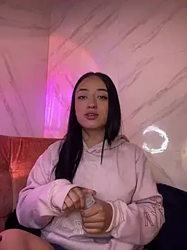 Ady 18 online show from February 15, 2025, 10:31 pm