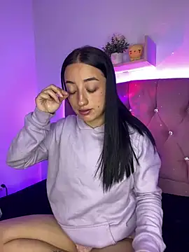 Ady 18 online show from March 19, 2025, 10:42 pm