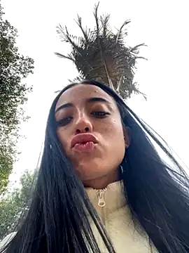 Ady 18 online show from September 14, 2025, 4:39 pm