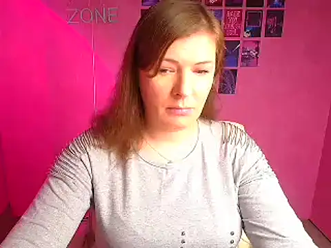 Lissmilf online show from December 20, 2025, 12:45 pm