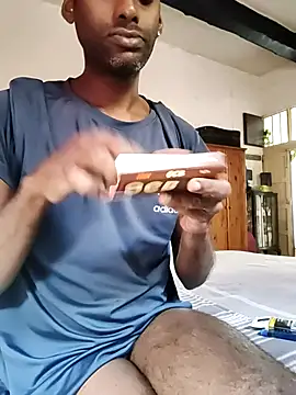 Snapshot of KeptupInosine chatting on November 21, 2025, 1:43 pm KeptupInosine online show from November 21, 2025, 1:43 pm