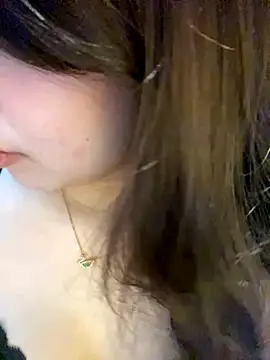 Hotellinh12 online show from September 24, 2025, 4:54 pm