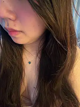 Hotellinh12 online show from May 21, 2026, 4:14 pm