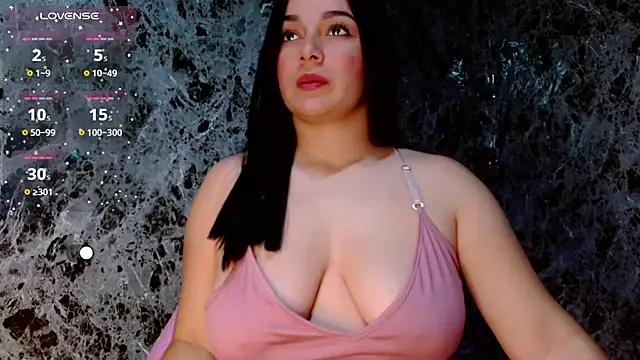 Snapshot of Lanna_belle28 chatting on December 18, 2025, 2:23 pm Lanna belle28 online show from December 18, 2025, 2:23 pm