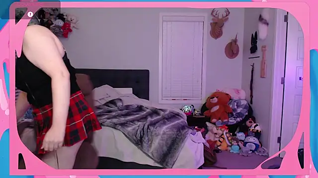 CirqueNoirBlu online show from October 21, 2025, 3:18 am