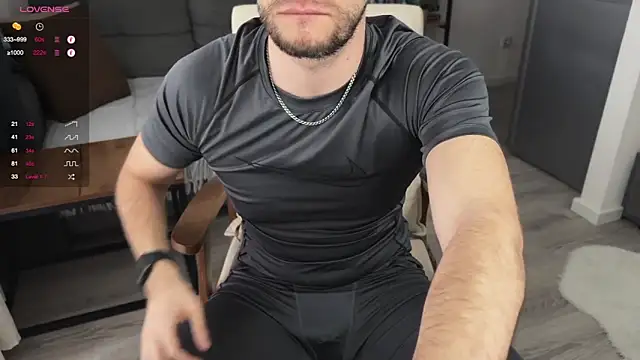 maxx alexx online show from March 5, 2025, 2:12 pm