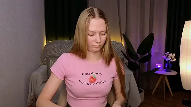 CarolynCohen   online show from January 17, 2025, 5:00 am