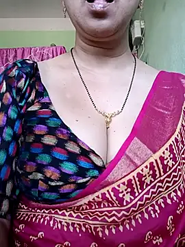 Rosy-B online show from March 4, 2025, 9:40 am