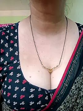 Rosy-B online show from March 6, 2025, 9:47 am