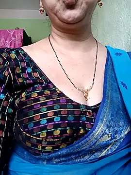 Rosy-B online show from November 11, 2025, 9:53 am