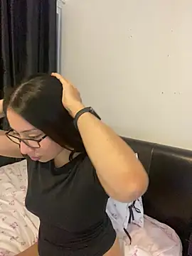 LorenaAnderson online show from January 20, 2025, 5:06 pm