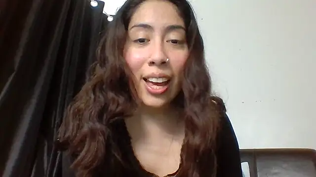 LorenaAnderson online show from March 12, 2025, 11:42 am