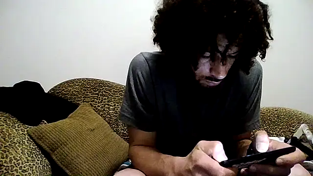 Clearlytothepoint420 online show from January 6, 2026, 4:43 pm