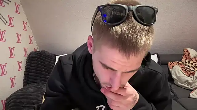 Cookieboy88 online show from January 26, 2025, 6:49 am