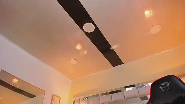 mariiahneedles online show from February 21, 2025, 6:40 am