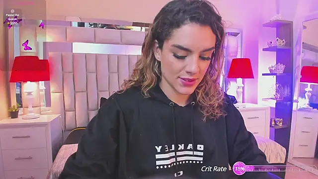 mariiahneedles online show from March 14, 2025, 2:53 am