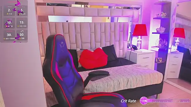 mariiahneedles online show from March 14, 2025, 8:06 pm