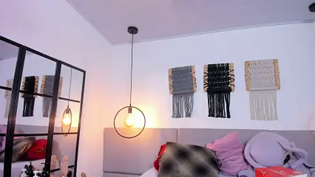 Sweet camille online show from March 24, 2026, 2:27 am