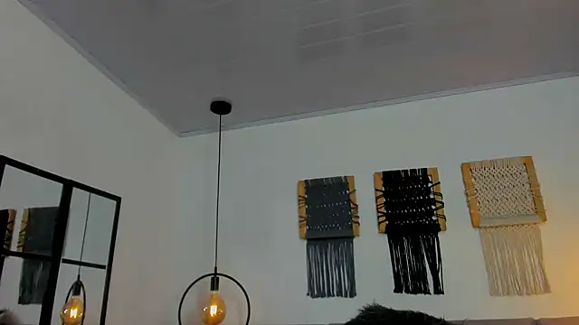 Sweet camille online show from April 8, 2026, 2:11 am