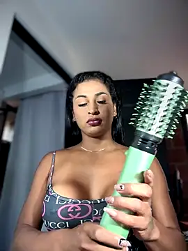 FitnessdollTS online show from September 20, 2025, 4:52 pm