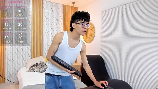 Snapshot of billie_jr chatting on March 4, 2025, 11:51 am billie jr online show from March 4, 2025, 11:51 am