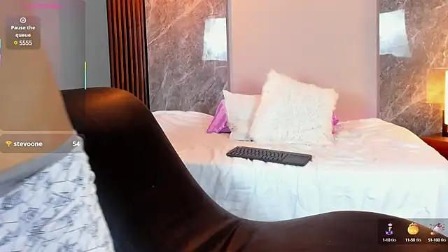 Snapshot of billie_jr chatting on March 18, 2025, 3:53 pm billie jr online show from March 18, 2025, 3:53 pm