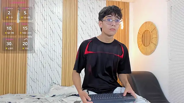 Snapshot of billie_jr chatting on September 13, 2025, 4:12 am billie jr online show from September 13, 2025, 4:12 am