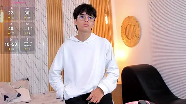 Snapshot of billie_jr chatting on October 8, 2025, 4:43 am billie jr online show from October 8, 2025, 4:43 am