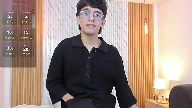 Snapshot of billie_jr chatting on November 15, 2025, 4:10 am billie jr online show from November 15, 2025, 4:10 am