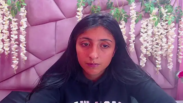 Cameron cutte online show from March 22, 2025, 2:37 am